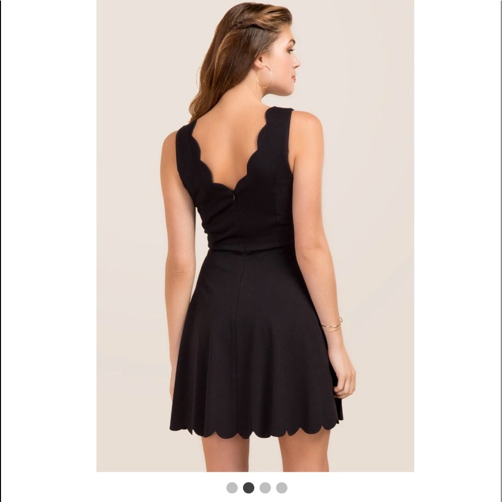 NWT 💕 Francesca’s black scalloped dress 💕 Large - Picture 2 of 8